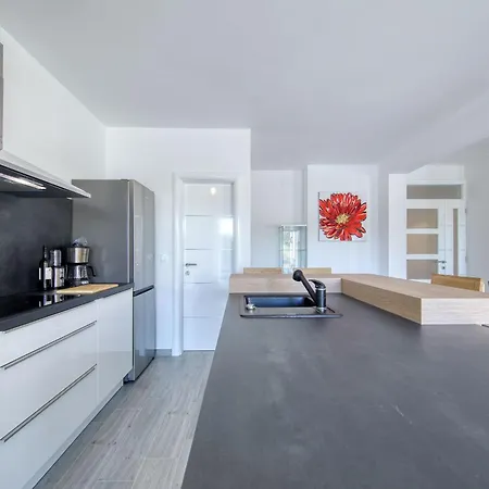 Vidalis, No 2 Apartment *