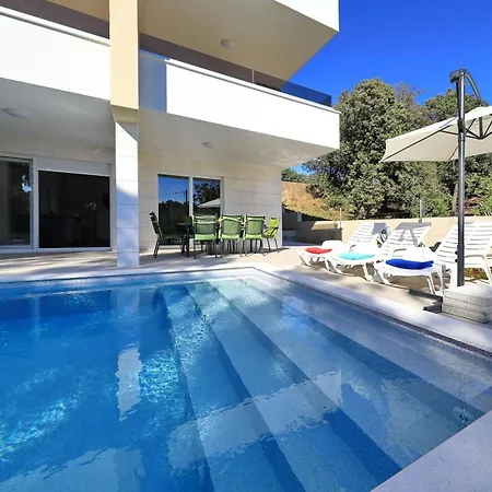 Vidalis, No 2 Kožino