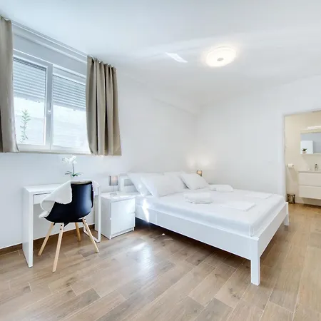 Apartman Vidalis, No 2 Kozino