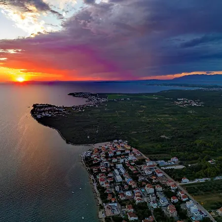 Vidalis, No 2 Apartman *