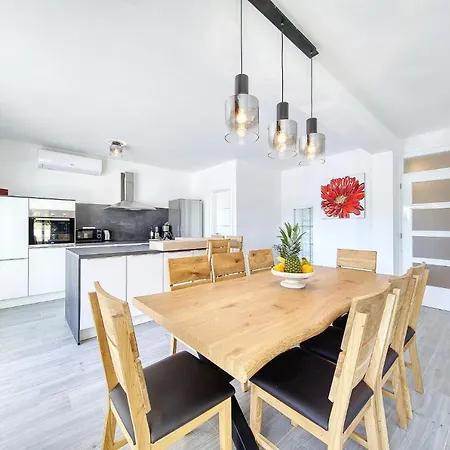 Vidalis, No 2 Kozino