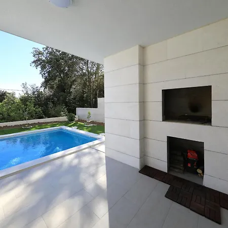 Vidalis, No 2 *