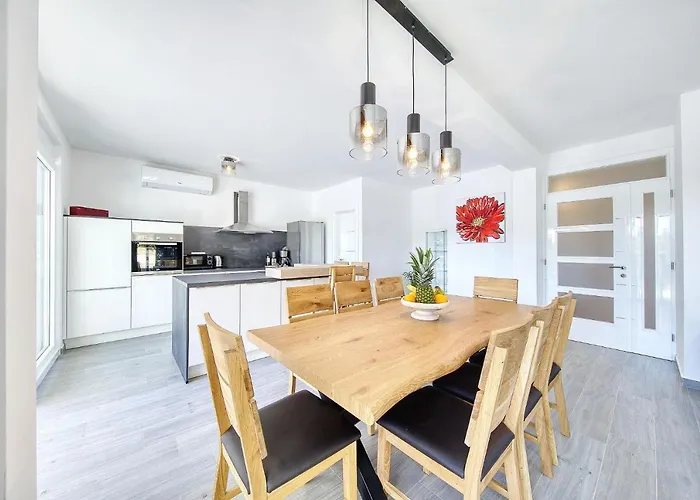 Vidalis, No 2 Kožino